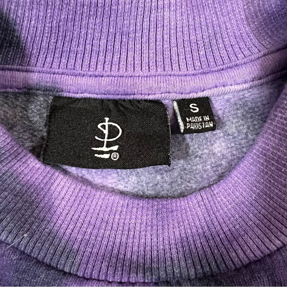 Pink Floyd Women’s Graphic Sweatshirt Oversized Size Small - Picture 5 of 9